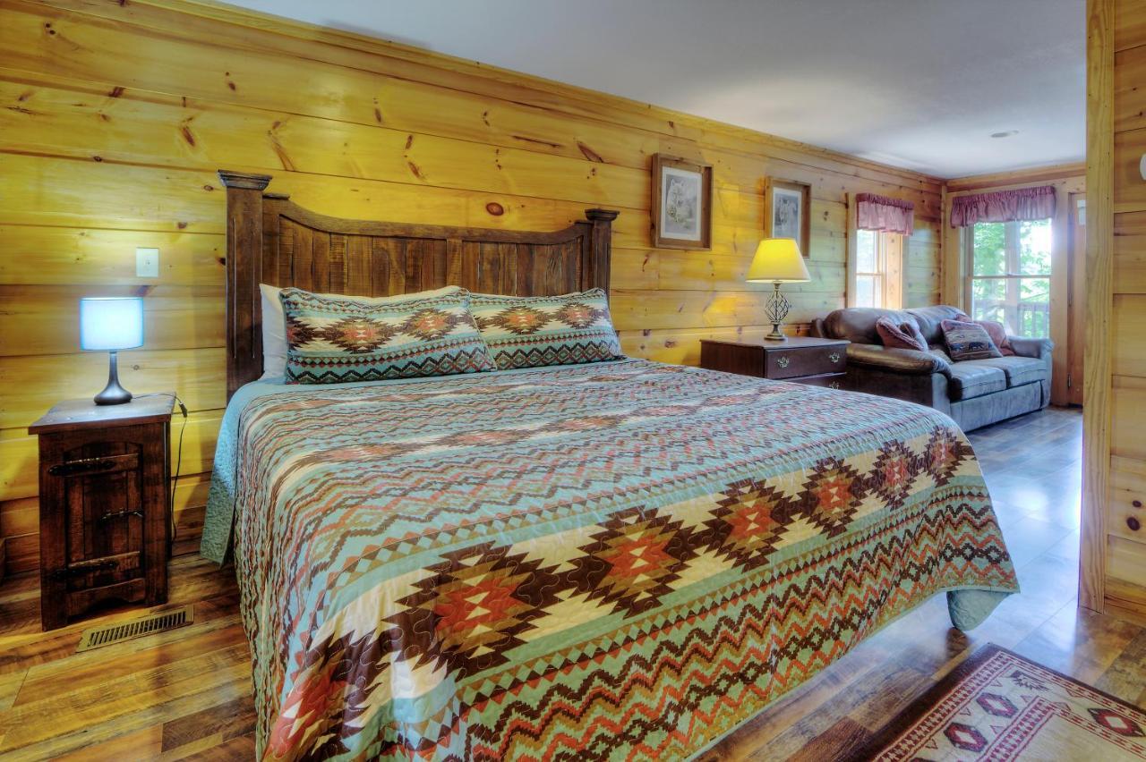 Great Wolf Cabin In Pigeon Forge! Βίλα Εξωτερικό φωτογραφία
