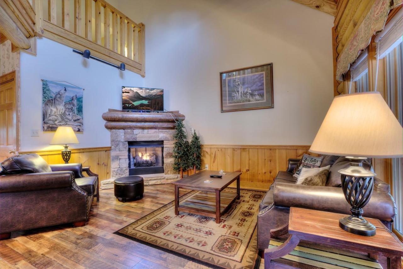 Great Wolf Cabin In Pigeon Forge! Βίλα Εξωτερικό φωτογραφία